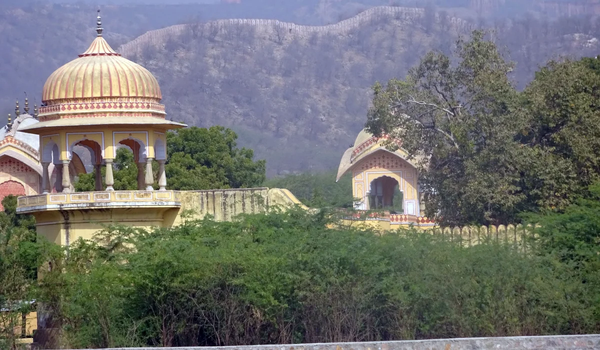 pre wedding shoot locations near Kanak Vrindavan Garden Rajasthan.