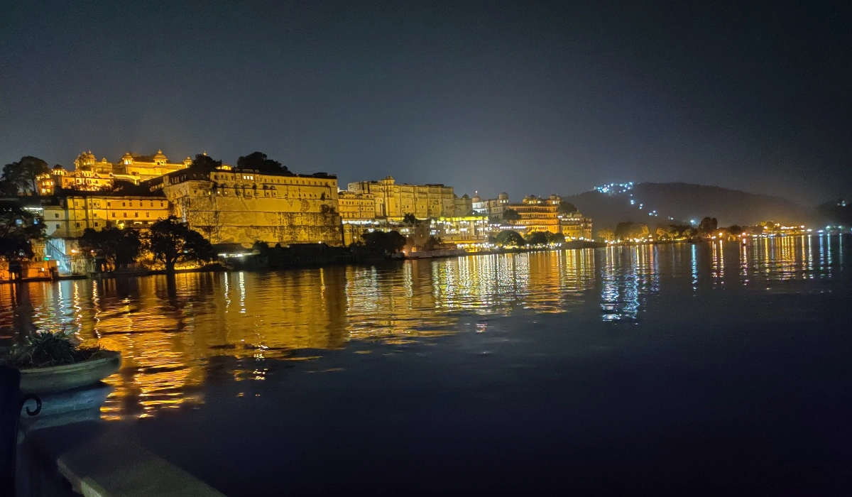 You are currently viewing Seeking Romantic Backdrops? Check Out 10 Awesome Pre Wedding Shoot Locations near Udaipur