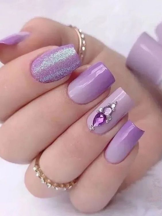 48+ Stunning Light Purple Nail Designs [Trending In 2024] 